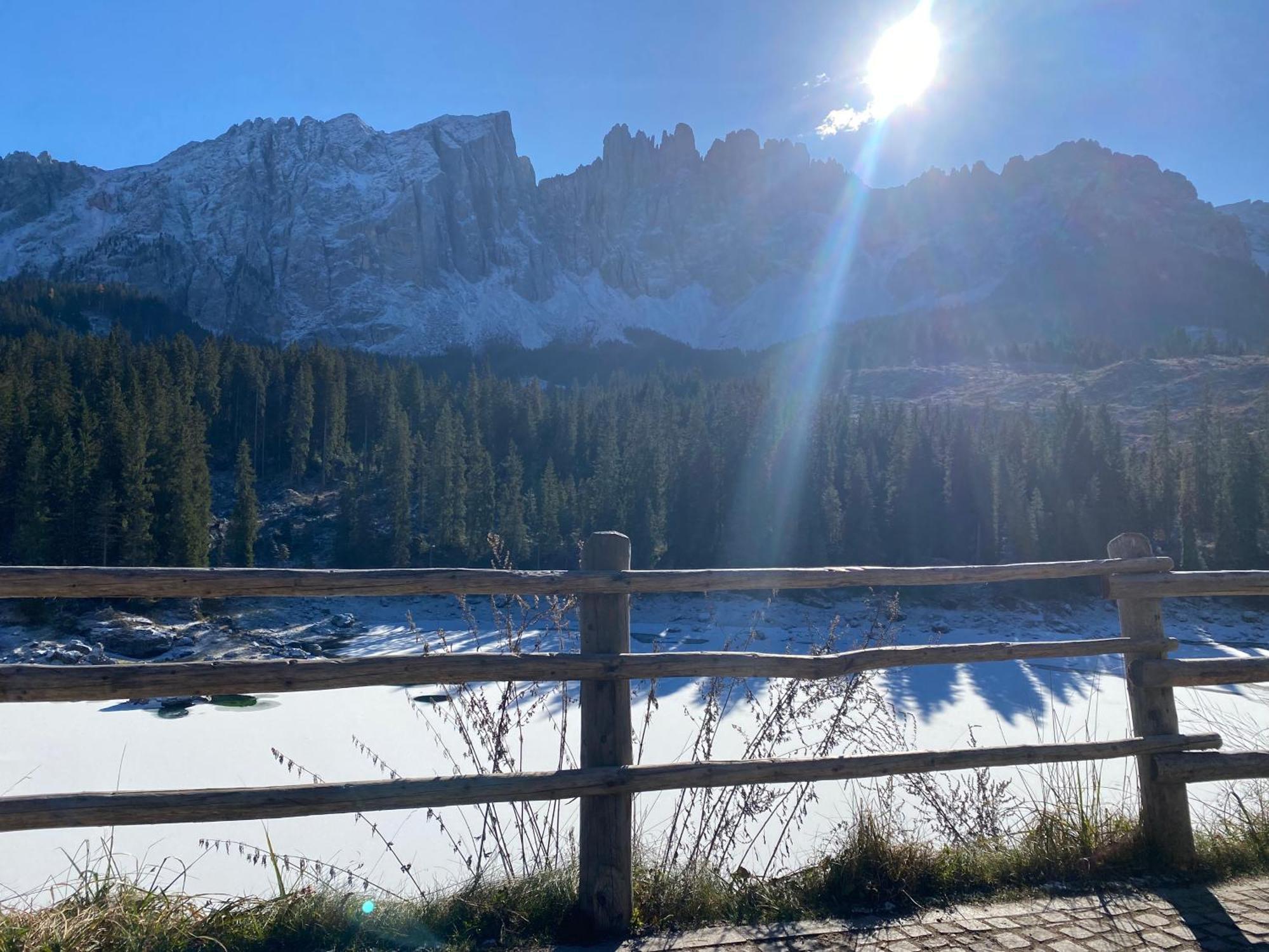 Costalungahouse Trekkingbikeski Selfcheck-In Apartment Carezza al Lago Exterior foto